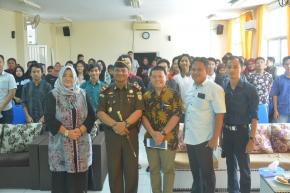 KAJARI BELTIM PAPARKAN STRATEGI PENCEGAHAN DAN PENINDAKAN TIPIKOR DIFH UBB